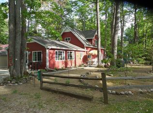 210 Veterans Dr, Roscommon, MI 48653