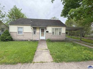 2305 8th Ave, Terre Haute, IN 47804