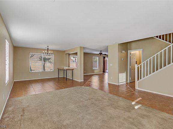 5th image of 172 Sandhill Crane Ave