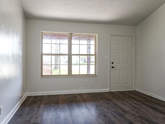 5th image of 4320 Roundtable Ct