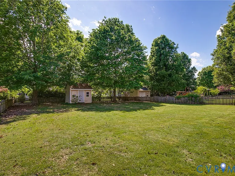 11421 Haltonshire Way — Photo 23