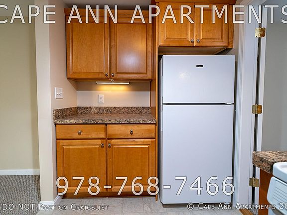 4th image of 158R Western Ave #6