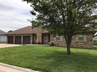 700 W Christine Ln, Republic, MO 65738