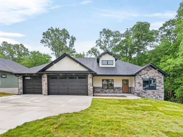 153 Natchez Cir, Crossville, TN 38558