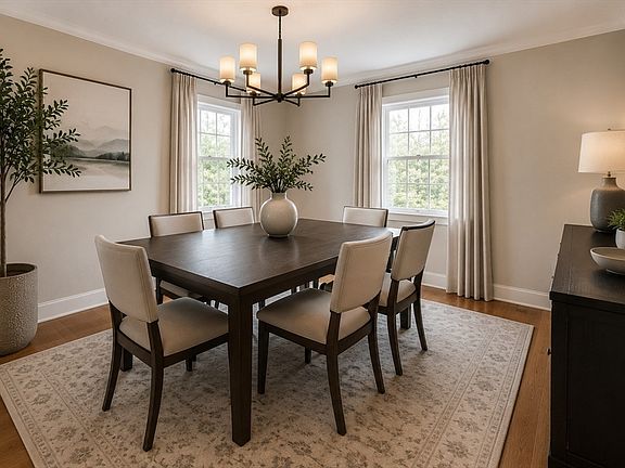 3rd image of 8 Carlson Cir