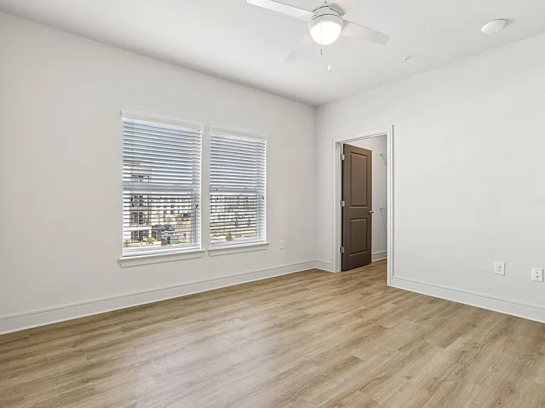 Sopra Luxury Living — Photo 86