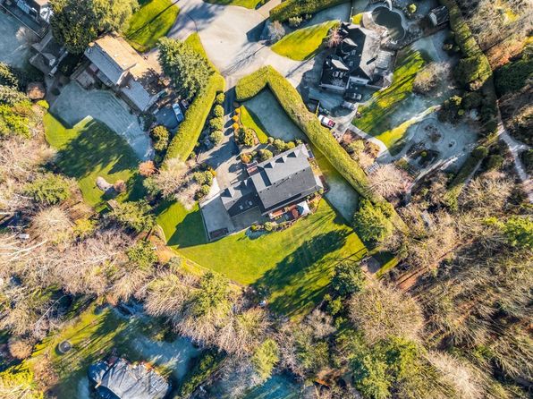 17377 28a Ave, Surrey, BC V3Z 0E7
