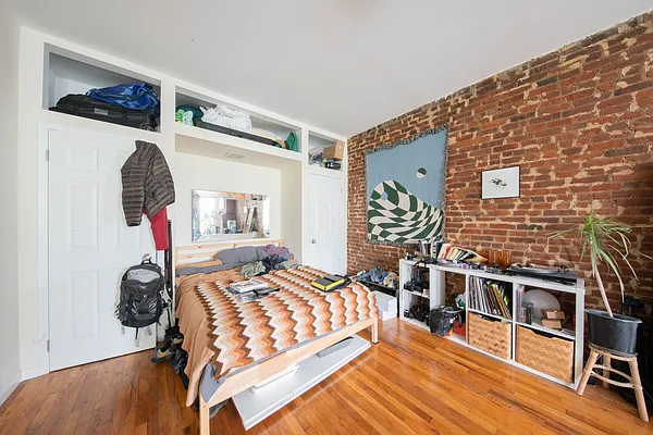 Rented by Corcoran | media 16