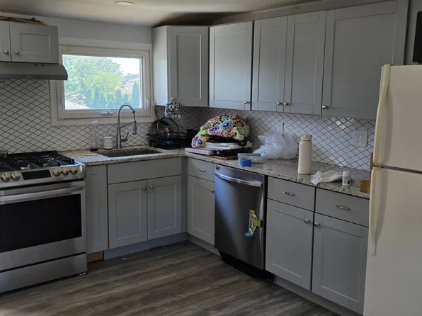 448 William St, Bound Brook, NJ 08805