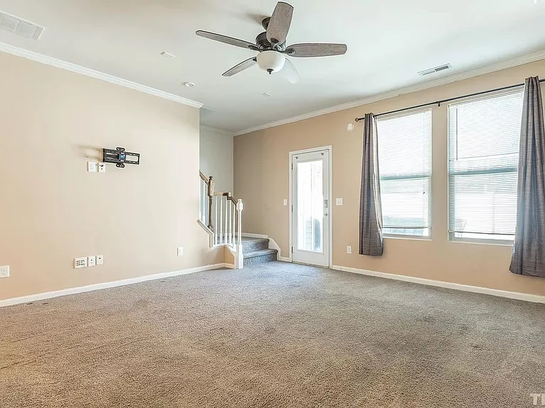 3243 Warm Springs Ln — Photo 8