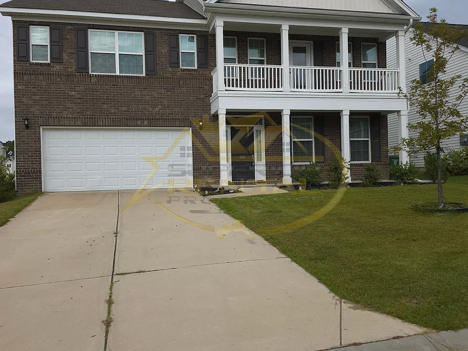 642 Bell Flower Ln