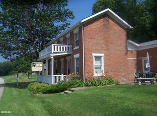 7306 W Us Route 20, Galena, IL 61036