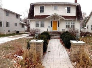 507 W 10th St, Sterling, IL 61081