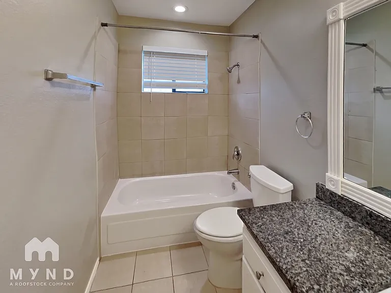 208 S Malone Rd — Photo 18