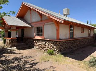 902 E 13th St, Douglas, AZ 85607