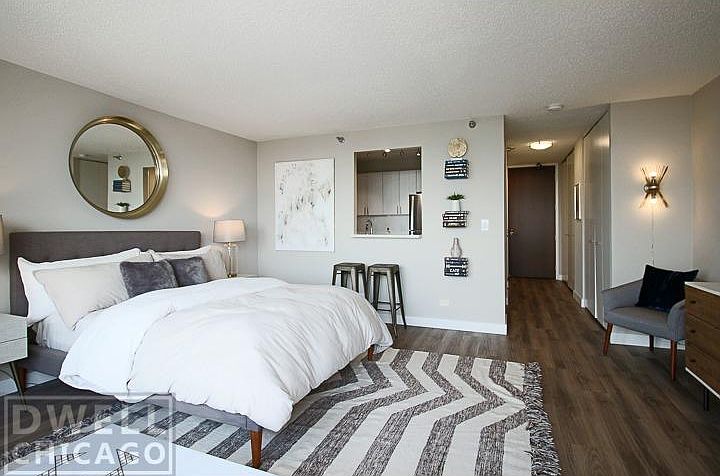 1st image of 1790 N Clark St #509