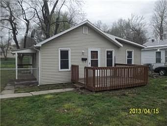 1st image of 1416 S Logan Ave