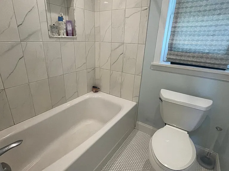 110 Quincy Ave #2 — Photo 16