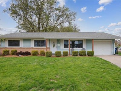 2183 Key Way Dr, Dubuque, IA, 52002
