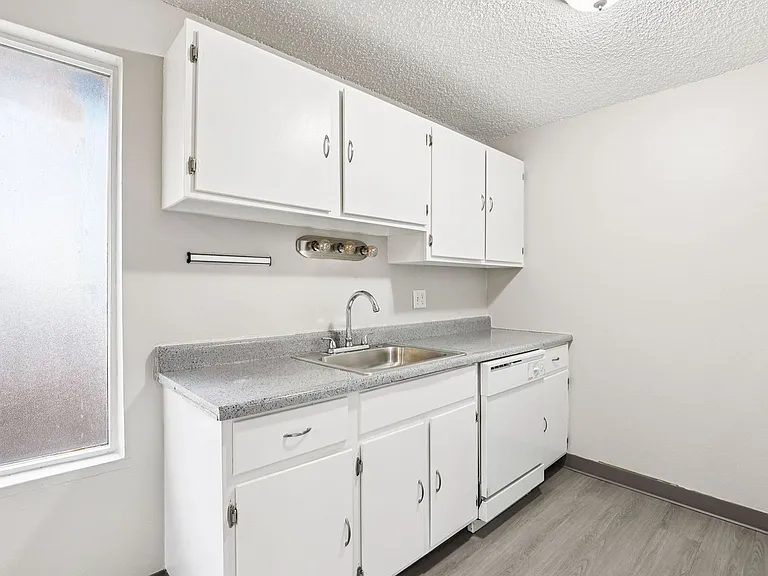 PARK PLACE APARTMENTS - YOUR HOME IS HERE! - UP TO 6 WEEKS FREE! — Photo 58