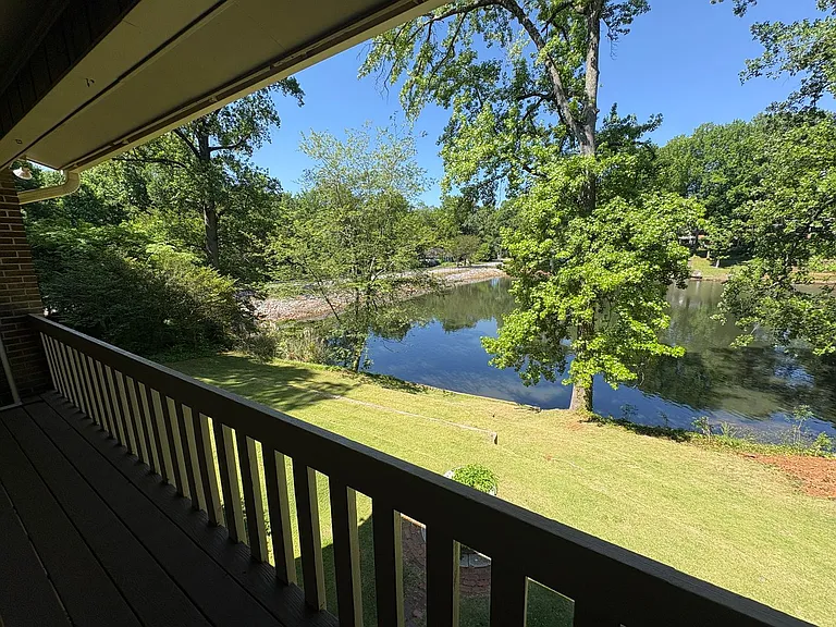 1 Dellwood Dr — Photo 7