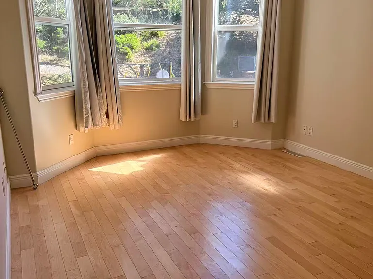 455 Raymond Ave — Photo 8