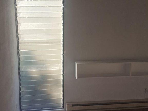 Studio bedroom with lots of closet space , getting new looped carpet