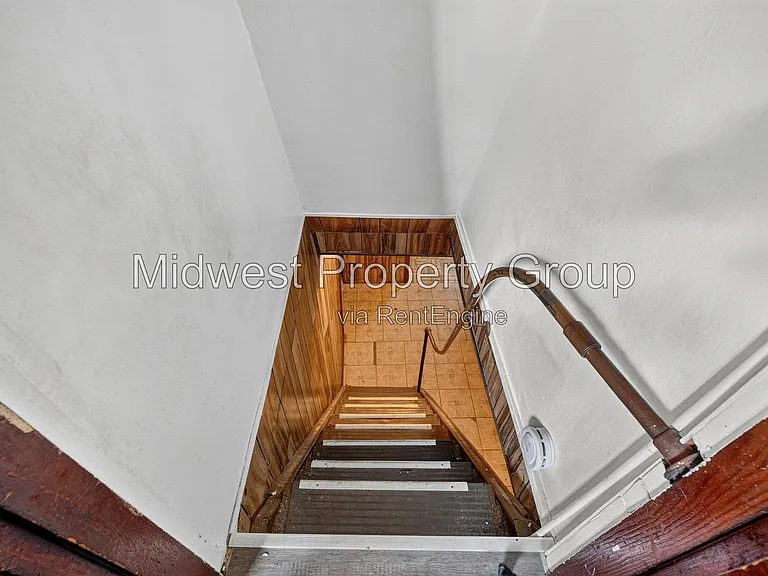 1208 Verl Pl — Photo 5