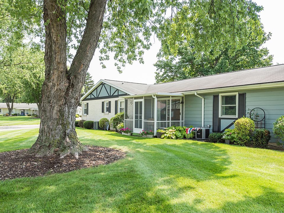 1st image of 922 Andover Ct SE