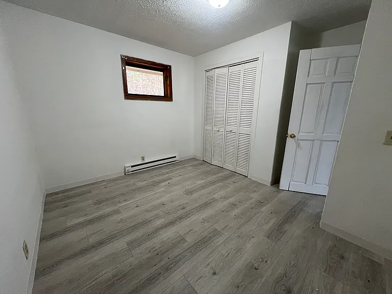 1086 S Pottersville Rd #3 — Photo 3