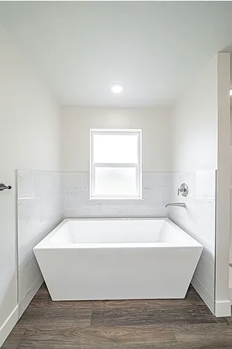 2972 Huntshire Ave #2972 Photo 1