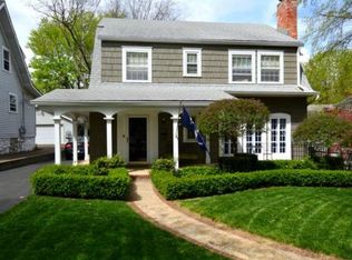 5610 Wyandotte St, Kansas City, MO 64113