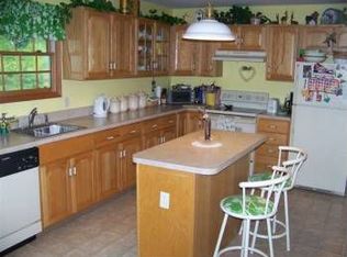 123 Winding Brook Dr, Shohola, PA 18458