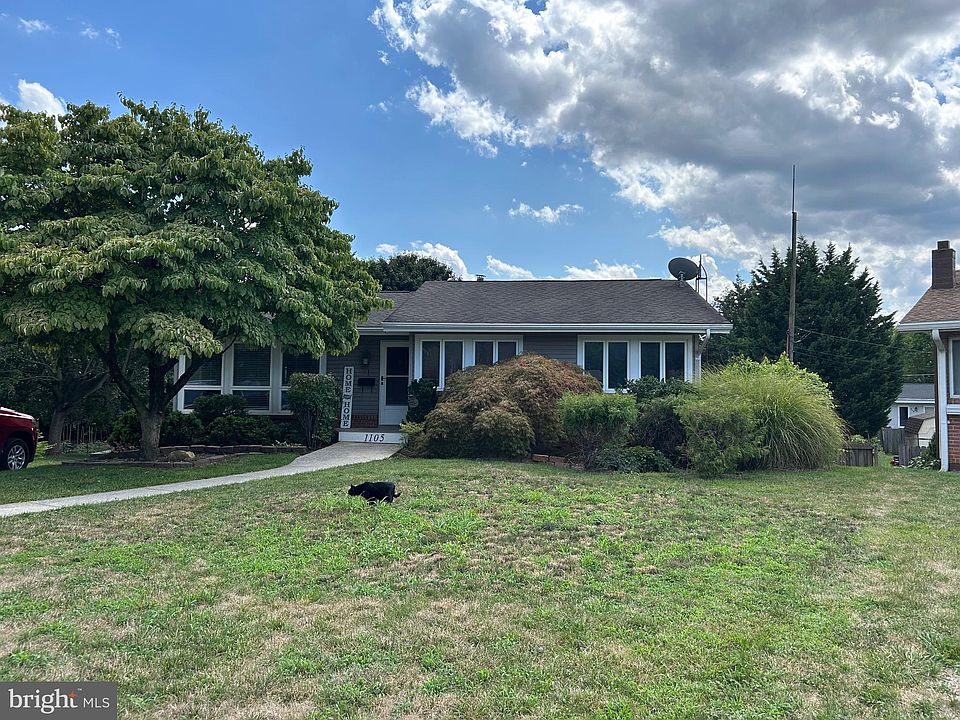 2nd image of 1105 Circle Dr