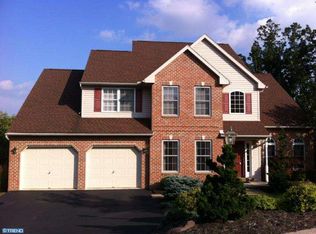 1 Northridge Dr E, Mohnton, PA 19540