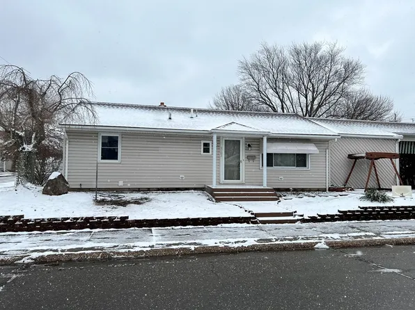 3103 Melrose Ave, Erie, PA 16508