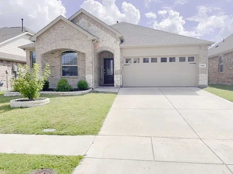 844 Lauren Grove Ln — Photo 8