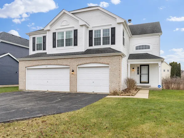 67 W Tall Grass Ct, Round Lake Beach, IL 60073