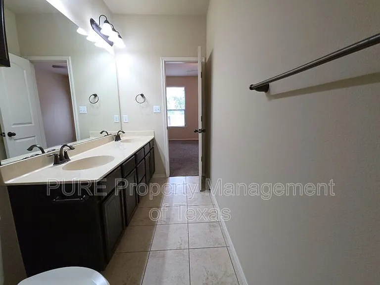1500 Muirfield Bend Dr #B — Photo 23