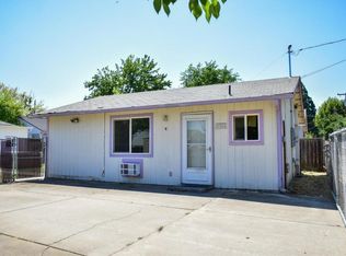 926 Mount Pitt Ave, Medford, OR 97501