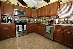 4th image of 58 Crescent Ave