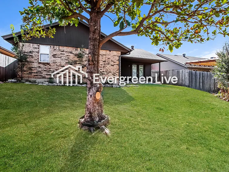 2837 Green Canyon Dr — Photo 17