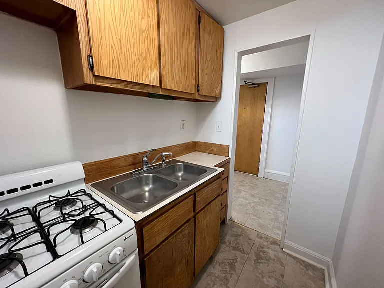 Stevens Square Apartments — Photo 165