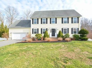 845 Louise Ln, Dighton, MA 02715