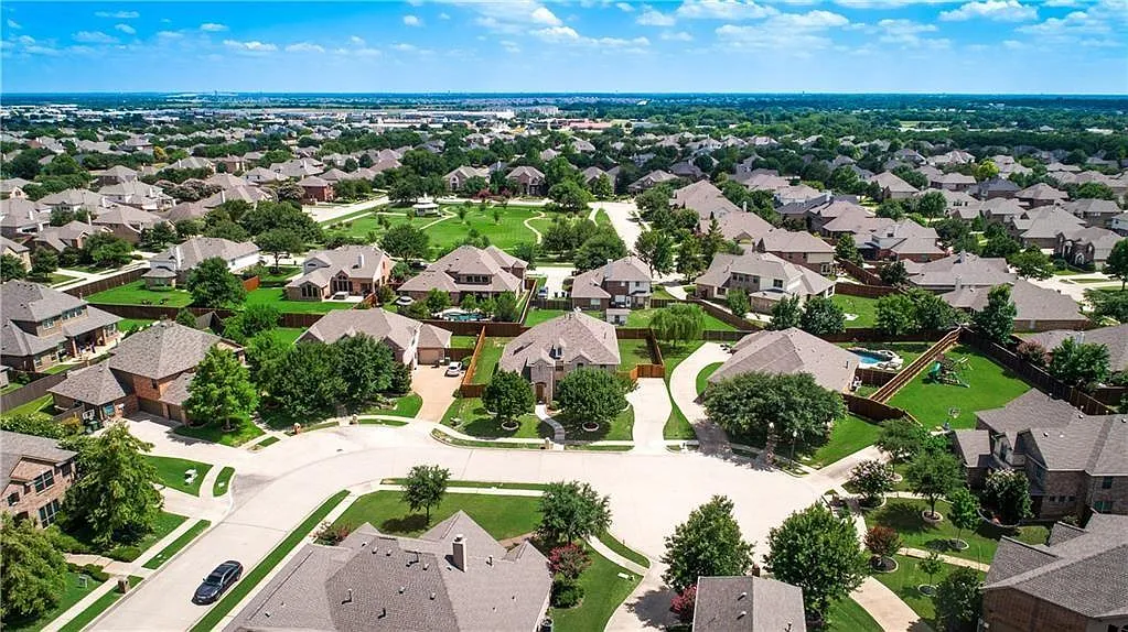 Building Photo - 434 Teagarden Ct
