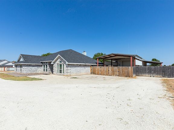 4th image of 182 Sugar Biscuit Ln