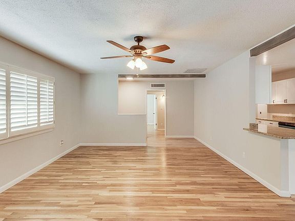 4th image of 737 Elmwood Ct