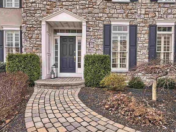 Paver Sidewalk & Rear Patio