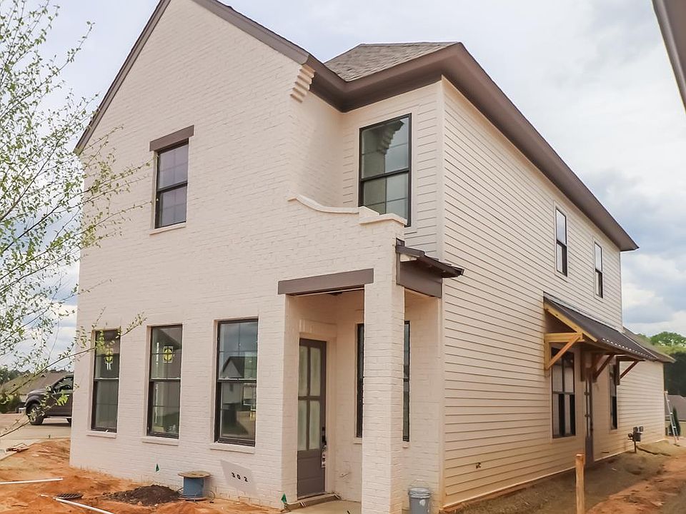 1st image of 105 Farm View Dr #302
