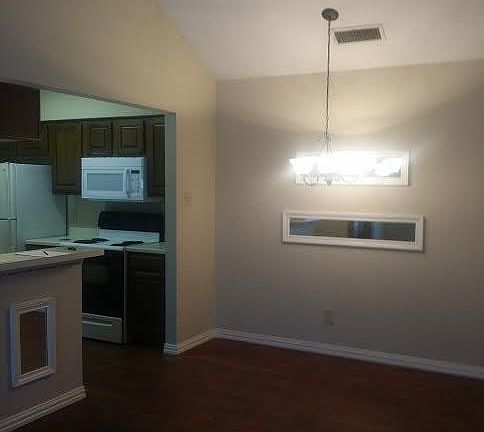4th image of 7401 Bogart Dr APT B